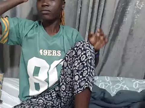 Snapshot of nelly_lov chatting on July 3, 8:37 pm nelly lov online show from July 3, 8:37 pm