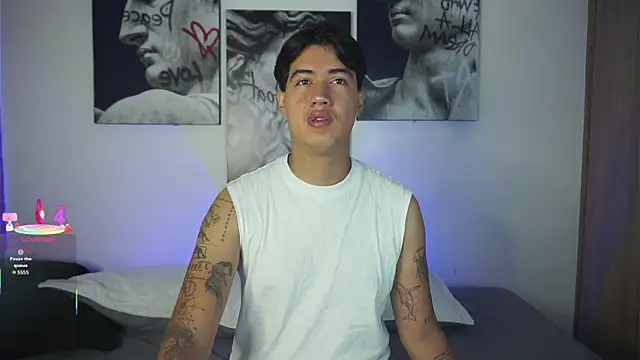 Pablo  Cruz online show from July 6, 1:07 pm