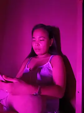 Snapshot of makulet chatting on July 4, 5:17 pm makulet online show from July 4, 5:17 pm
