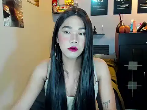 Foxybitch megan online show from July 7, 9:18 pm