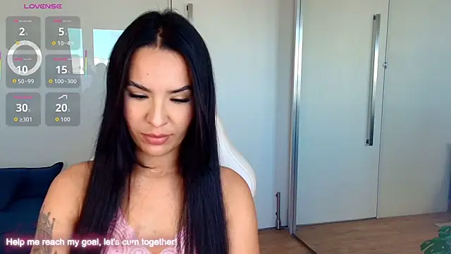 Grace Colllins online show from August 5, 11:48 am