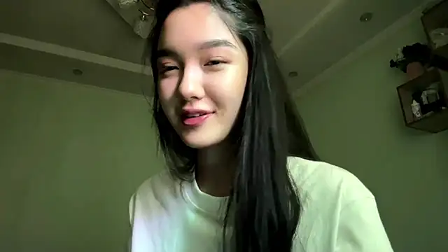 MintyMuse online show from July 7, 7:23 am
