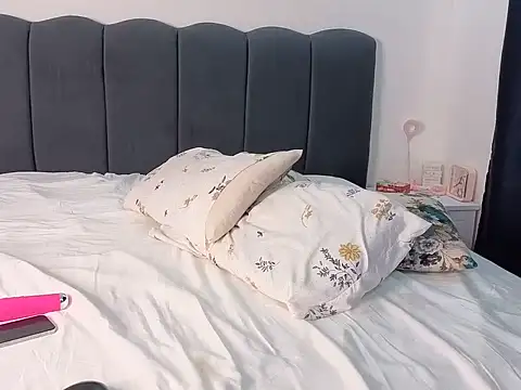 Stormyteeee online show from July 4, 1:04 pm