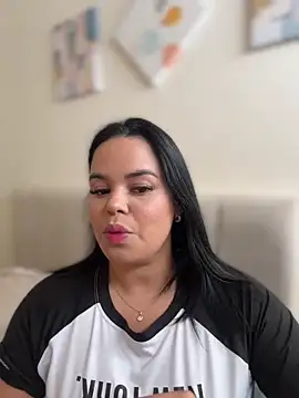 AliceStarshine online show from February 28, 5:23 pm