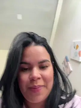 AliceStarshine online show from May 10, 6:43 pm