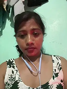 Miss-puhu online show from July 5, 4:25 pm