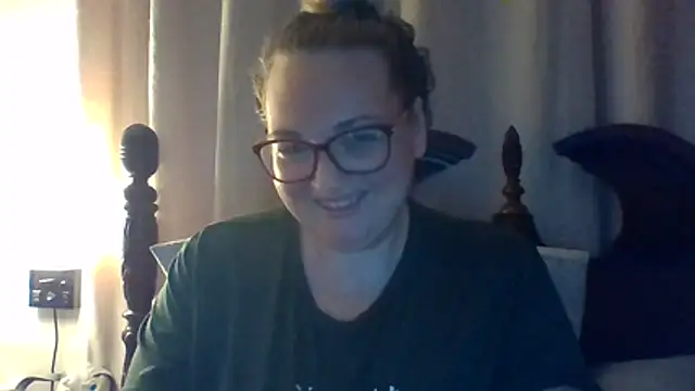 LivYourFantasy online show from July 4, 7:48 am