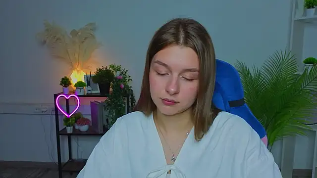 VictoriaCarey online show from July 17, 7:27 am