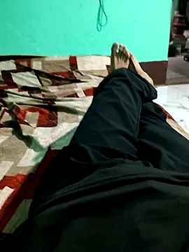 Snapshot of sexyboysam01 chatting on July 4, 11:38 am sexyboysam01 online show from July 4, 11:38 am