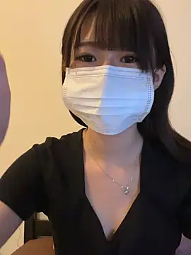Snapshot of ki_014 chatting on July 18, 6:33 am ki 014 online show from July 18, 6:33 am