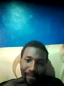 Snapshot of mwasma chatting on July 14, 10:21 am mwasma online show from July 14, 10:21 am