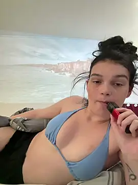 Snapshot of sweetpippa_ chatting on July 15, 9:16 am sweetpippa online show from July 15, 9:16 am