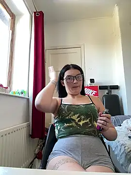 Snapshot of sweetpippa_ chatting on July 19, 1:08 pm sweetpippa online show from July 19, 1:08 pm
