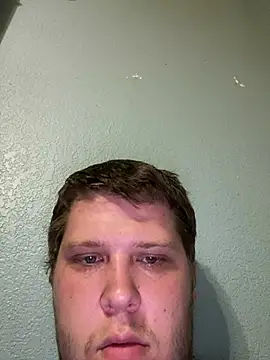 Snapshot of Eric_23_23 chatting on July 5, 3:00 am Eric 23 23 online show from July 5, 3:00 am