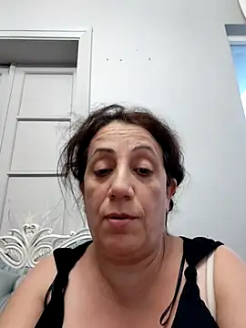 esineee online show from July 6, 5:48 pm