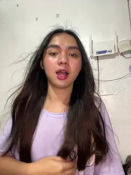 EtherealRae online show from July 7, 6:00 pm