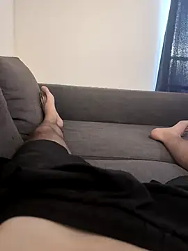 Snapshot of Frenchcumxxx chatting on July 5, 6:59 pm Frenchcumxxx online show from July 5, 6:59 pm