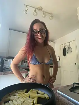 rubyrosemaex online show from July 7, 9:57 am
