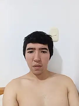 Snapshot of FelipeYang17 chatting on July 14, 6:51 am FelipeYang17 online show from July 14, 6:51 am