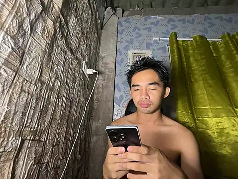 HotNextDoor online show from July 10, 4:07 pm