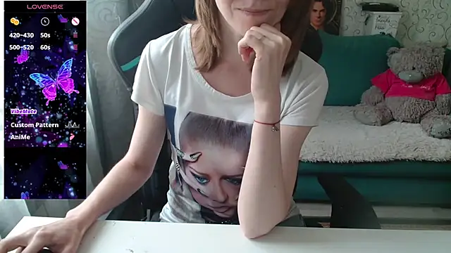   Alisa   online show from July 8, 11:55 am