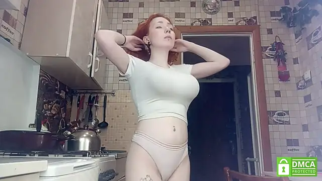 LadyPozzuoli online show from July 11, 2:28 pm