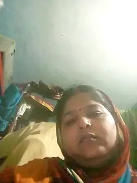 Snapshot of hot_bhabi1 chatting on July 9, 4:06 pm hot bhabi1 online show from July 9, 4:06 pm