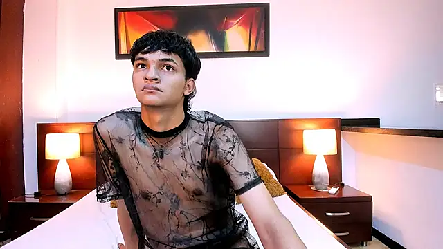 mik3 russe online show from July 12, 1:23 pm