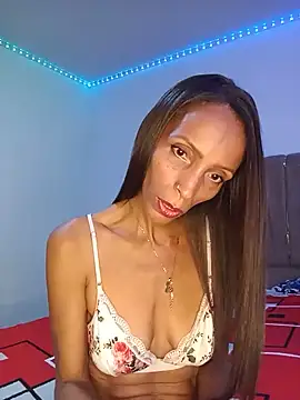 NicoleBenoit online show from July 9, 4:06 pm