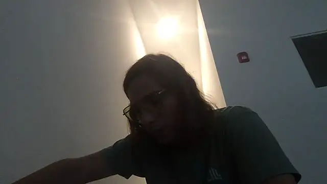 Bakedsalmon28 online show from July 6, 9:28 pm
