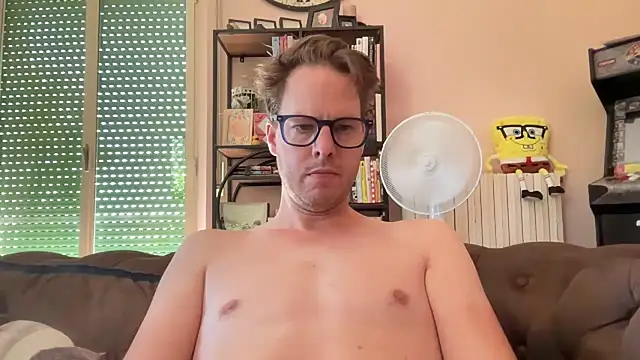 JackYxe online show from July 7, 8:40 am