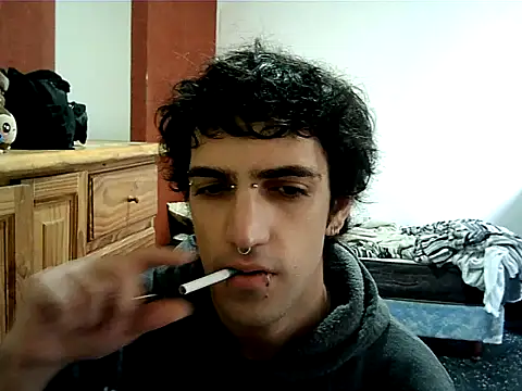 Snapshot of SirFedee chatting on July 20, 4:42 pm SirFedee online show from July 20, 4:42 pm