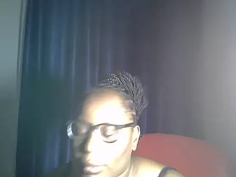 Snapshot of Prettyfai7 chatting on July 7, 9:51 pm Prettyfai7 online show from July 7, 9:51 pm
