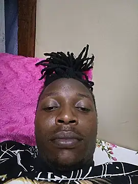 giftelvis254 online show from July 7, 7:39 pm