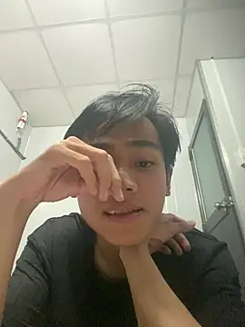 Snapshot of Shin210 chatting on July 11, 1:55 pm Shin210 online show from July 11, 1:55 pm