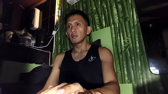 jhoncarlm online show from July 8, 11:22 am