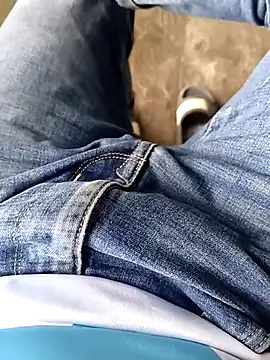 Snapshot of AdnanHotBoyxx chatting on July 19, 6:44 am AdnanHotBoyxx online show from July 19, 6:44 am
