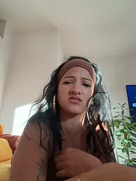 AishaLoveX online show from July 20, 6:21 pm