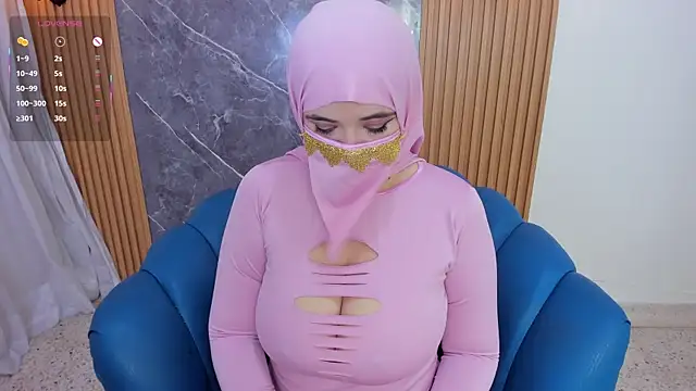 Snapshot of Amani_MIrash chatting on July 13, 1:32 pm Amani MIrash online show from July 13, 1:32 pm