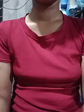 Snapshot of Rosie-loveU- chatting on July 11, 10:43 pm Rosie-loveU- online show from July 11, 10:43 pm