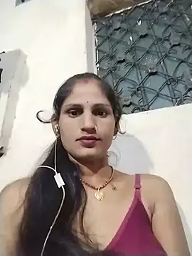 Snapshot of Santoshi7080 chatting on July 13, 7:24 pm Santoshi7080 online show from July 13, 7:24 pm