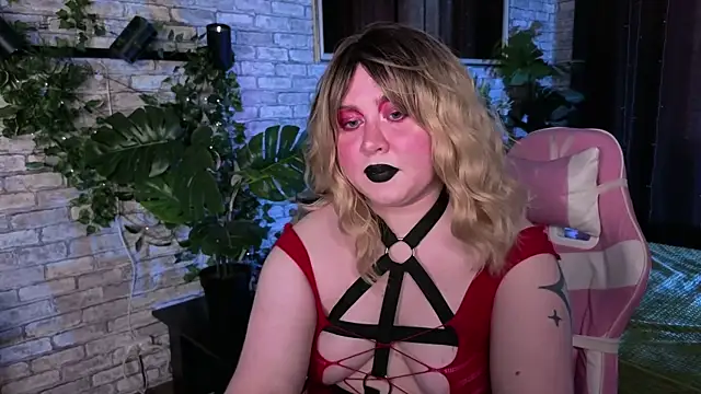 Goddess EllisN online show from July 11, 2:06 pm