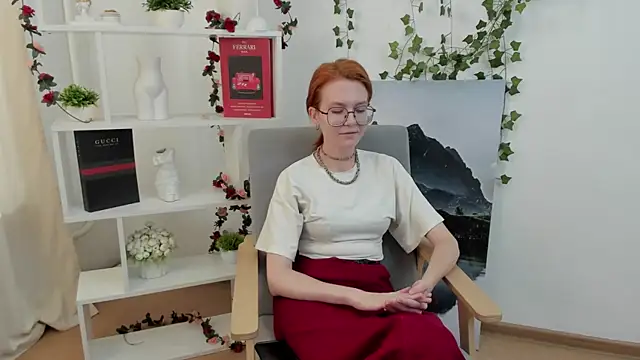 ThomasenaCardiff online show from July 10, 4:01 am
