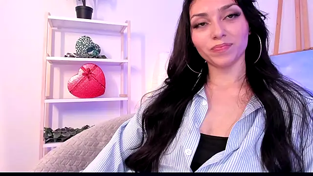 Kitty Prettyy online show from July 10, 7:19 am