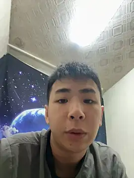 Snapshot of po_han chatting on July 9, 11:59 pm po han online show from July 9, 11:59 pm