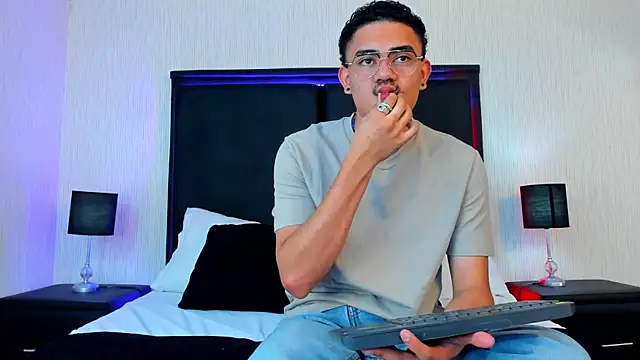 JadenJake online show from July 13, 9:03 pm