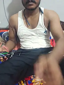 Snapshot of DaddyRickie chatting on July 9, 6:40 pm DaddyRickie online show from July 9, 6:40 pm