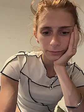 Luisawilliam online show from July 16, 10:40 pm