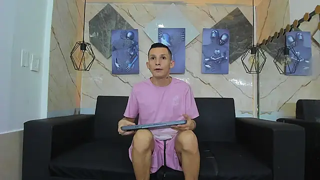 Snapshot of Isaak_Bless chatting on July 12, 9:48 pm Isaak Bless online show from July 12, 9:48 pm
