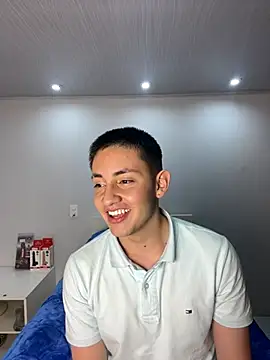 Snapshot of andreslavado chatting on July 12, 1:17 am andreslavado online show from July 12, 1:17 am